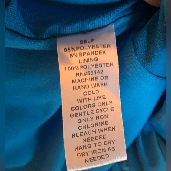 Flattering Blue Dress - Picture 5 of 5